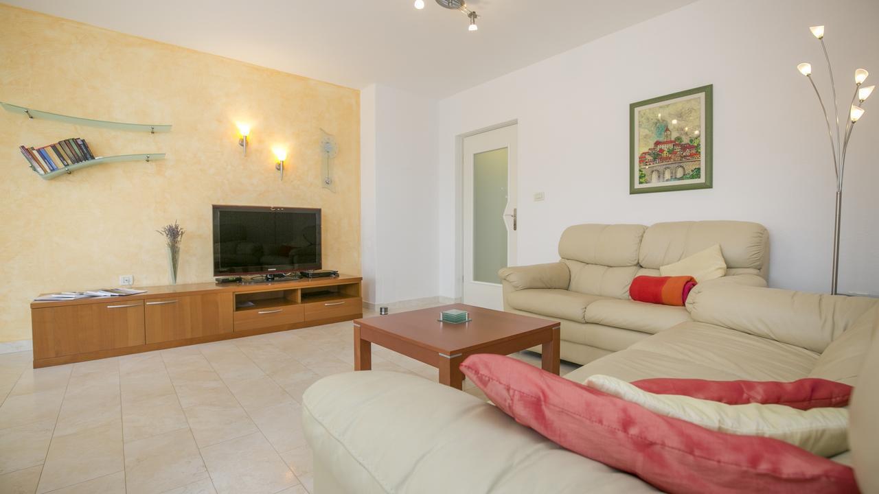 Apartment Jadranka Rabac Eksteriør billede