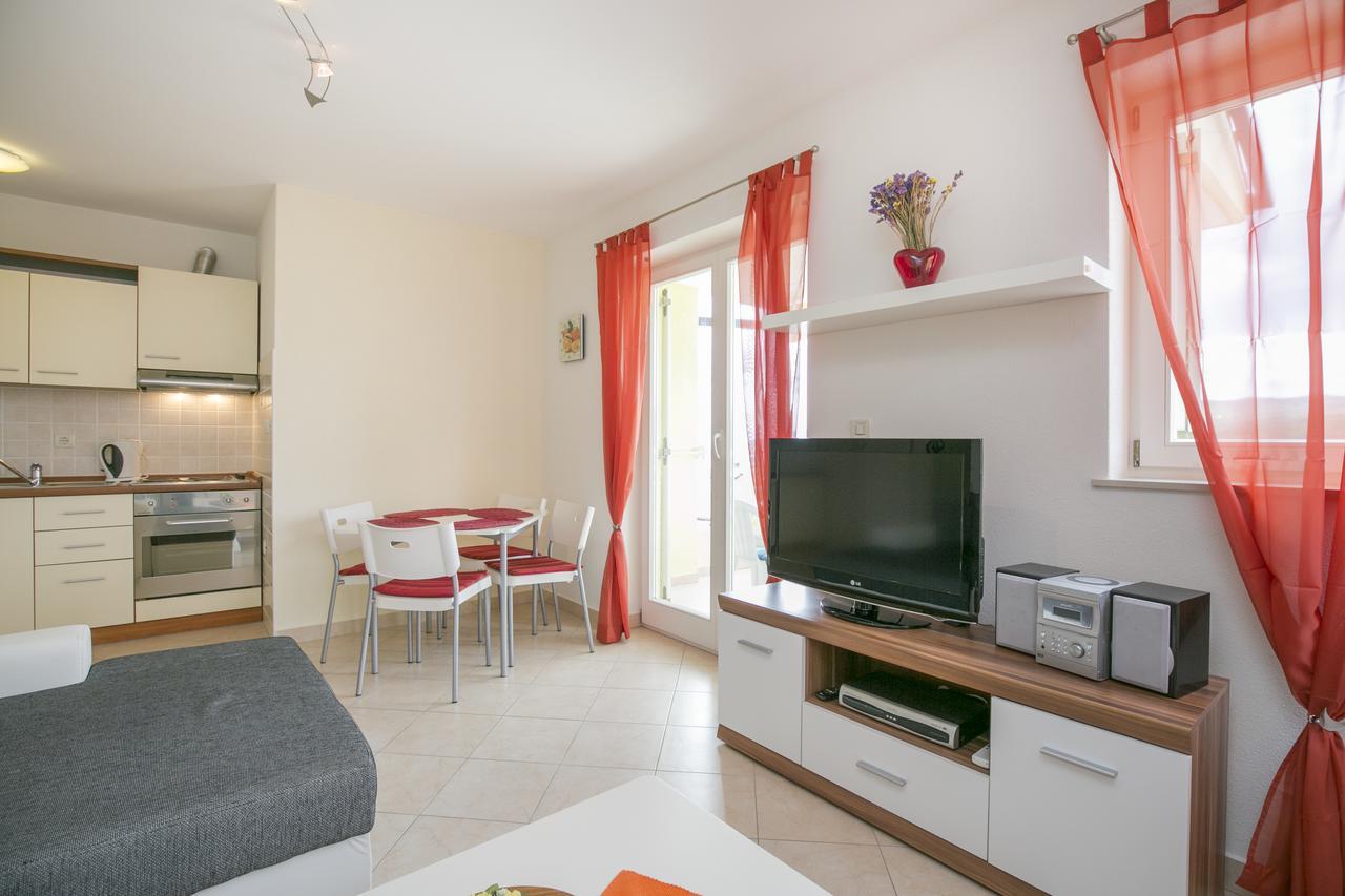 Apartment Jadranka Rabac Eksteriør billede